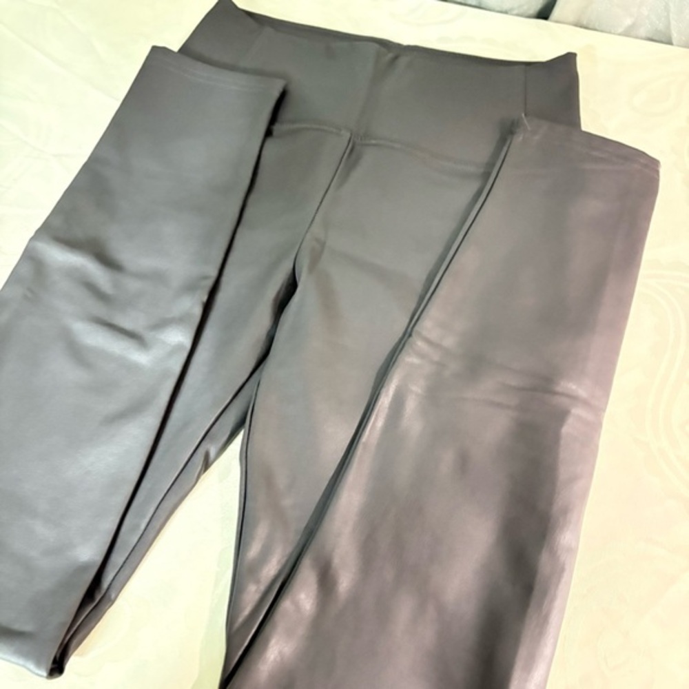 Bagatelle Faux Leather Leggings in Gray